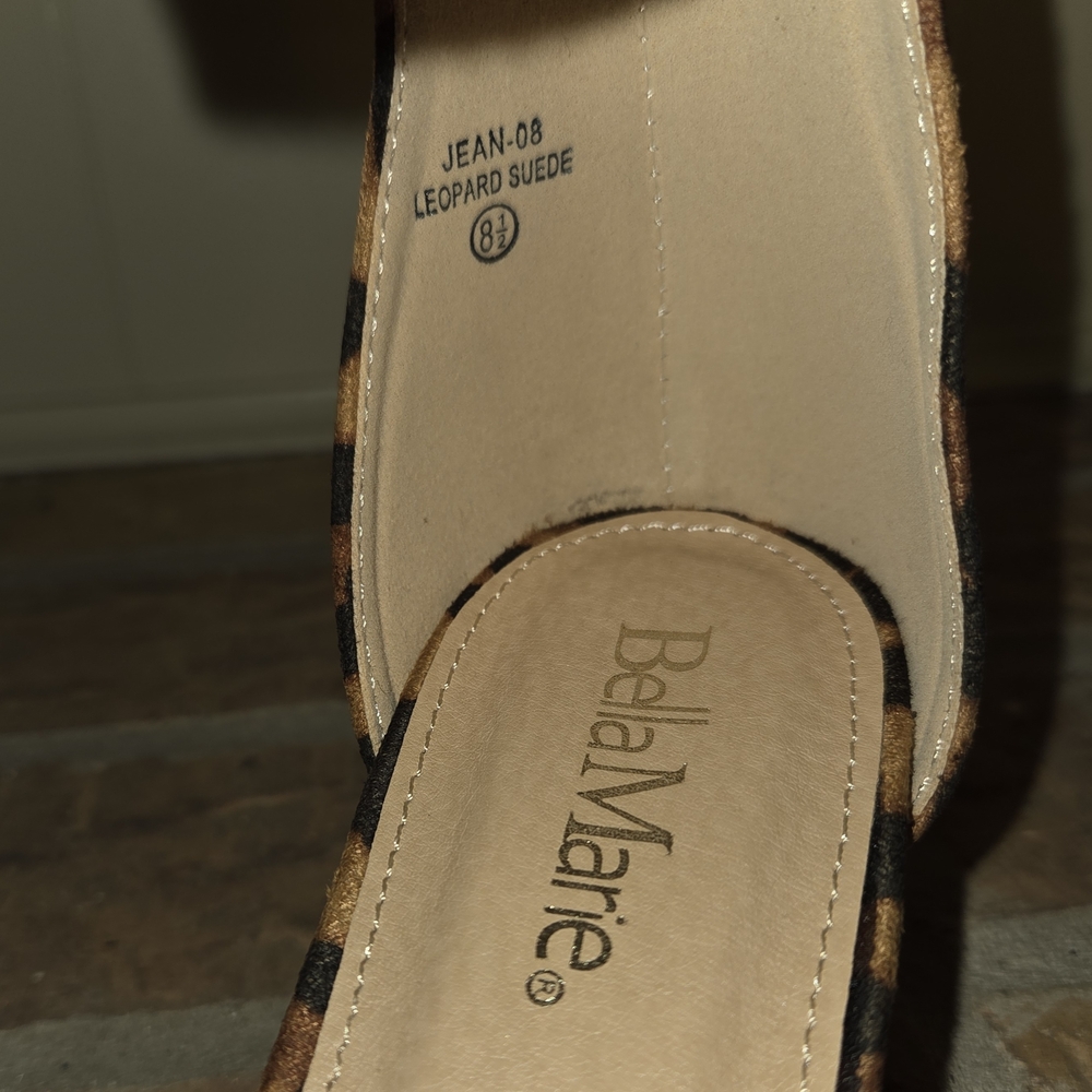 Leopard Print Block Heel Sandals - Picture 4 of 6